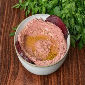 Pink hommous