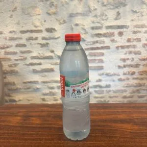 Eau plate